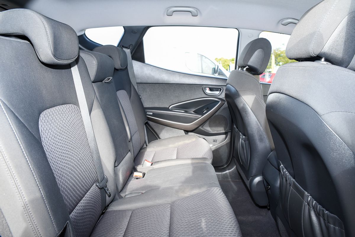 2015 Hyundai Santa Fe Active DM3 Series II