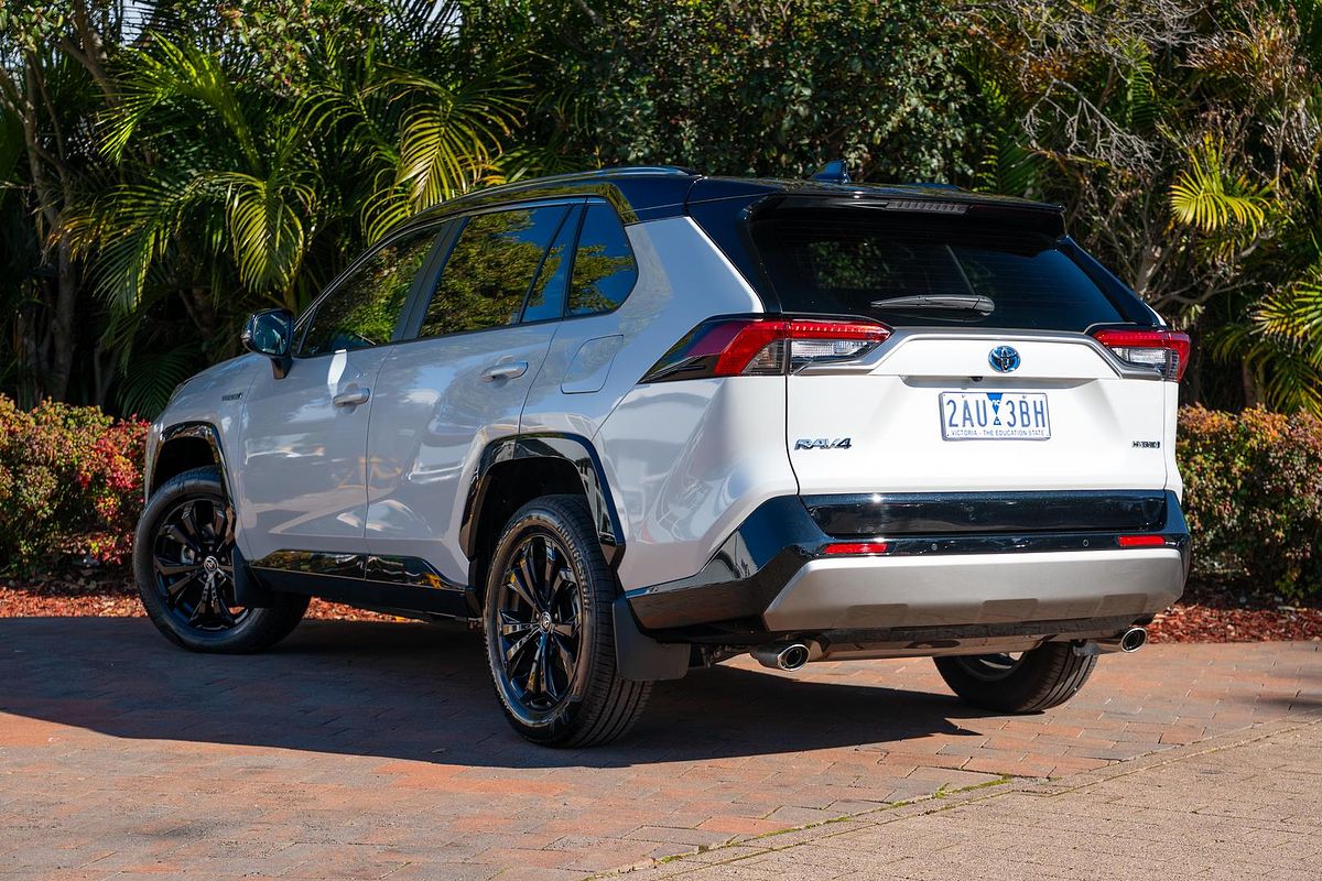 2024 Toyota RAV4 XSE AXAH52R