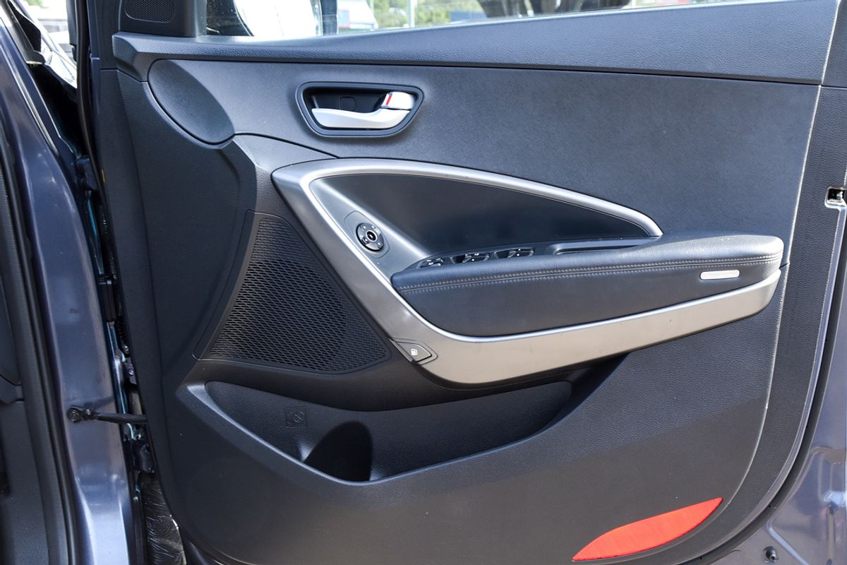 2015 Hyundai Santa Fe Active DM3 Series II