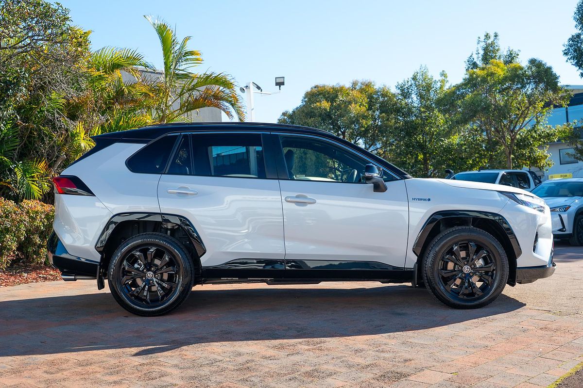 2024 Toyota RAV4 XSE AXAH52R