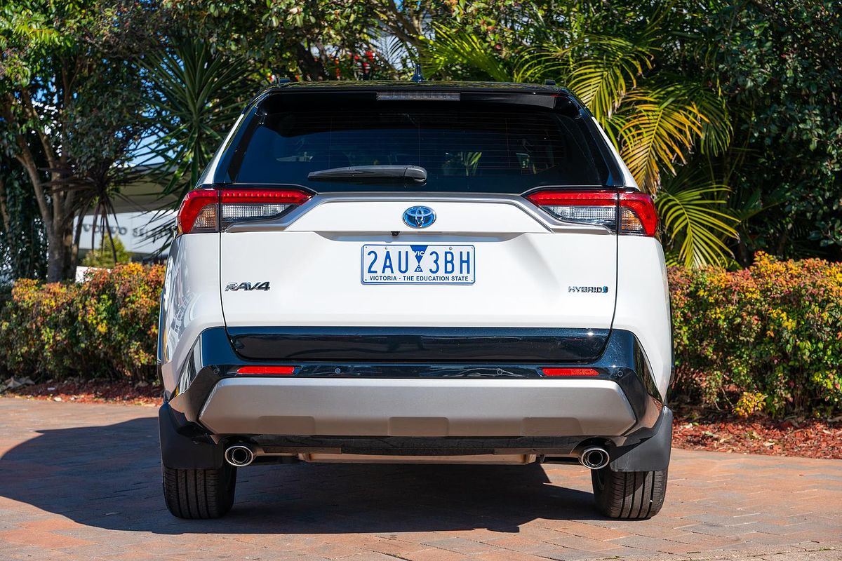 2024 Toyota RAV4 XSE AXAH52R