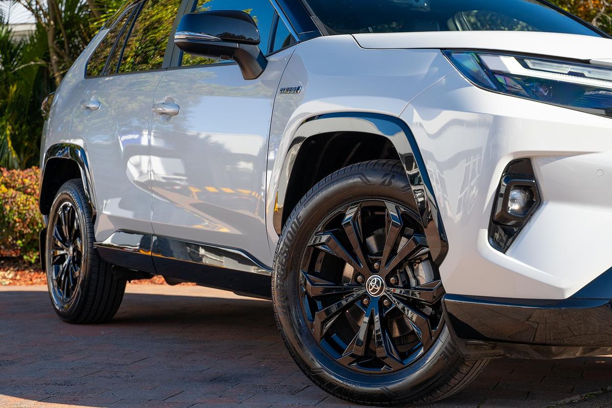 2024 Toyota RAV4 XSE AXAH52R