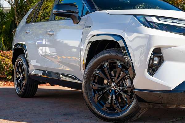 2024 Toyota RAV4 XSE AXAH52R