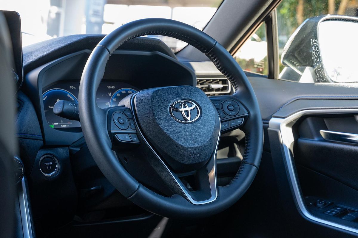2024 Toyota RAV4 XSE AXAH52R