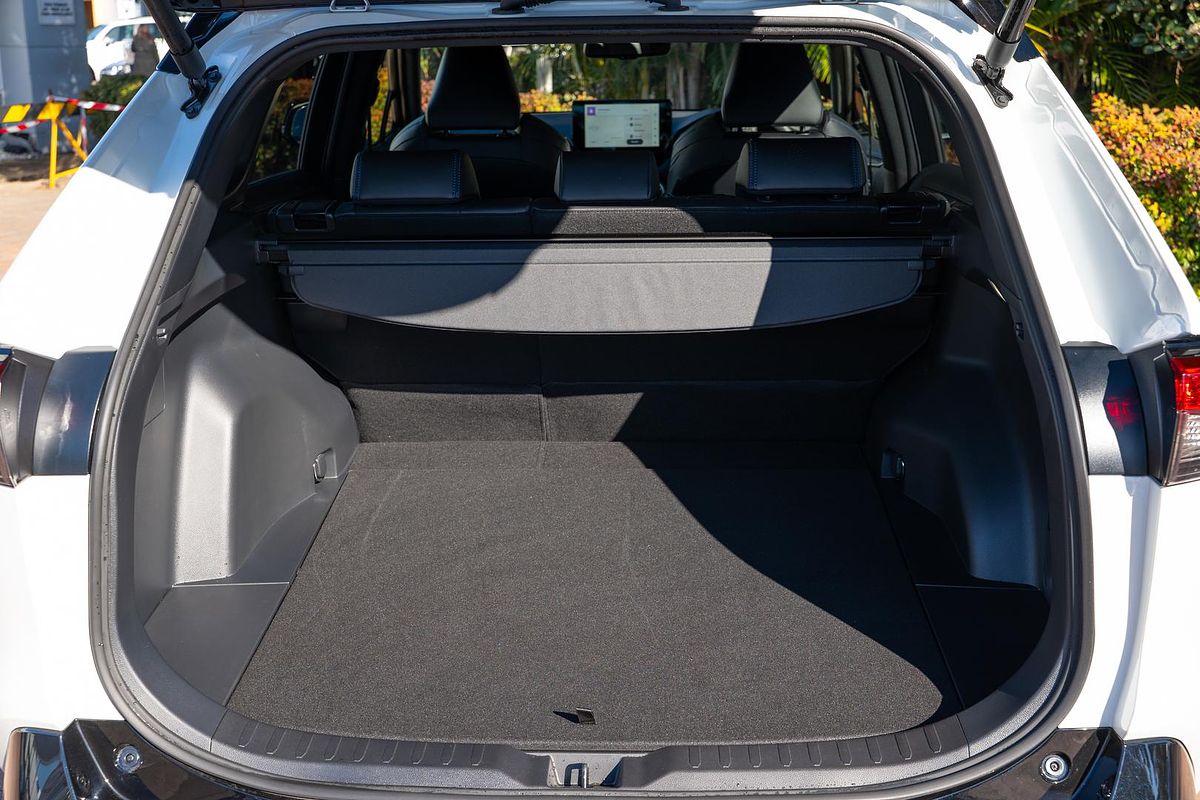 2024 Toyota RAV4 XSE AXAH52R