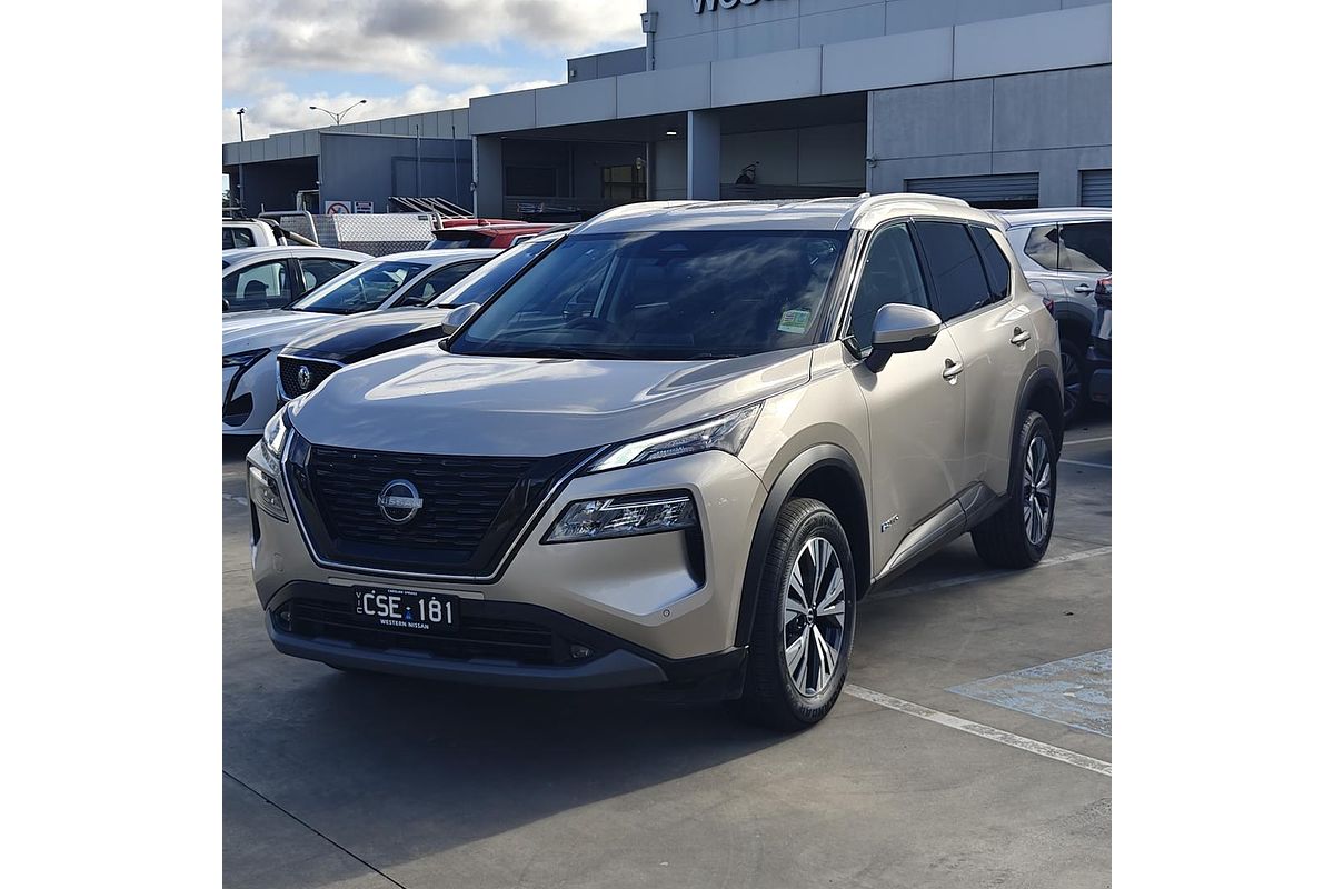 2023 Nissan X-TRAIL ST-L e-POWER T33