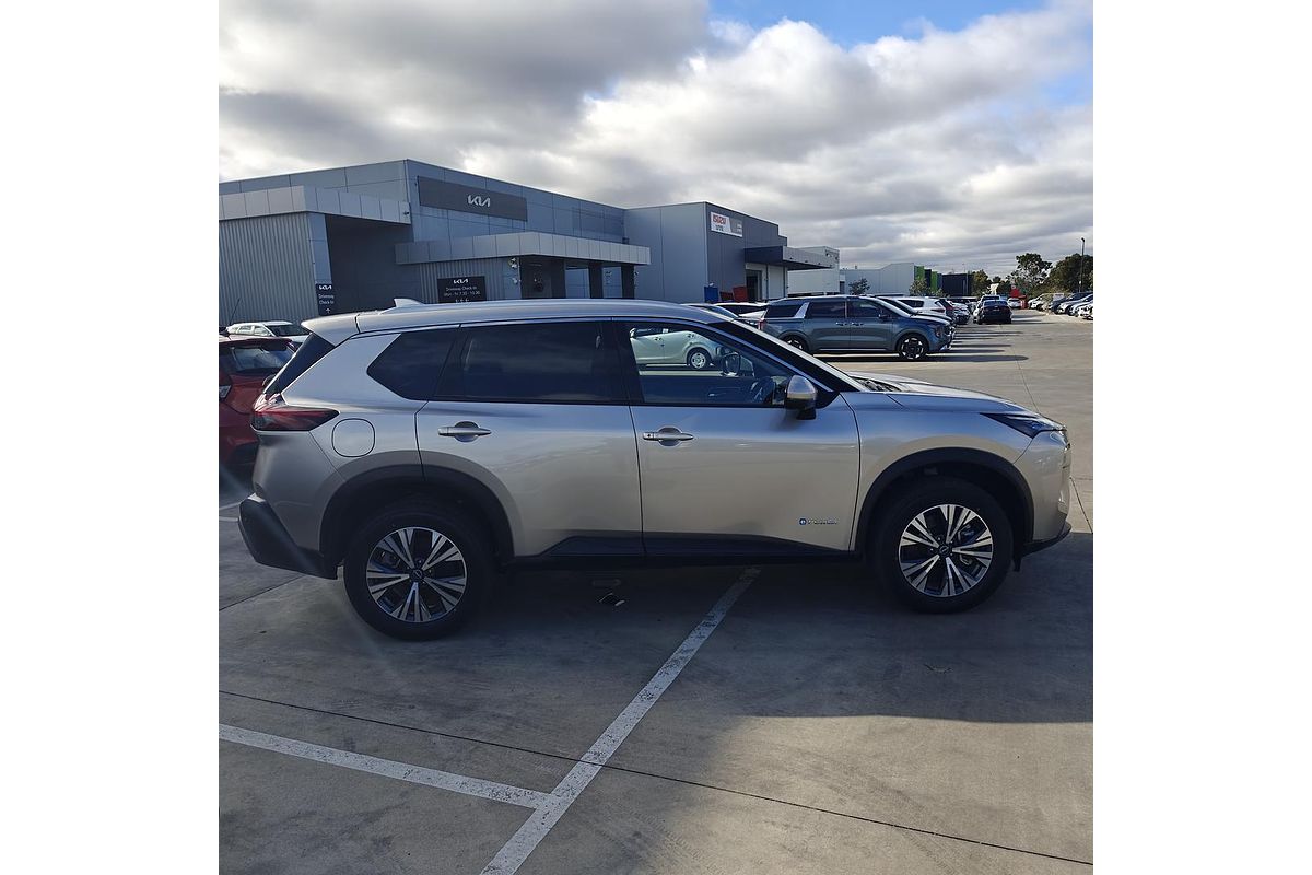 2023 Nissan X-TRAIL ST-L e-POWER T33