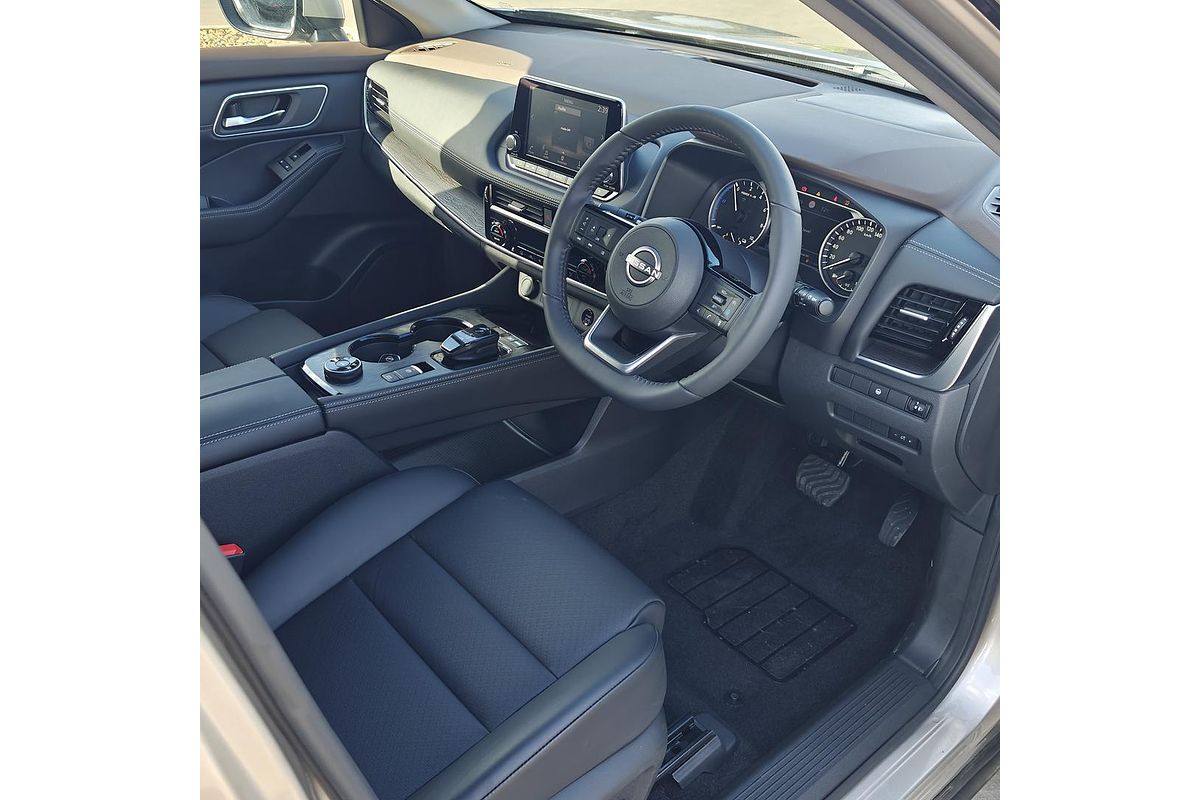 2023 Nissan X-TRAIL ST-L e-POWER T33