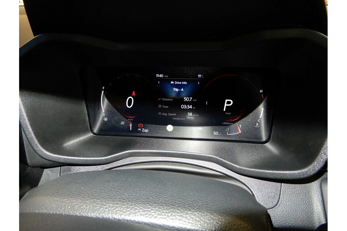 2025 Mahindra XUV 3XO AX7L