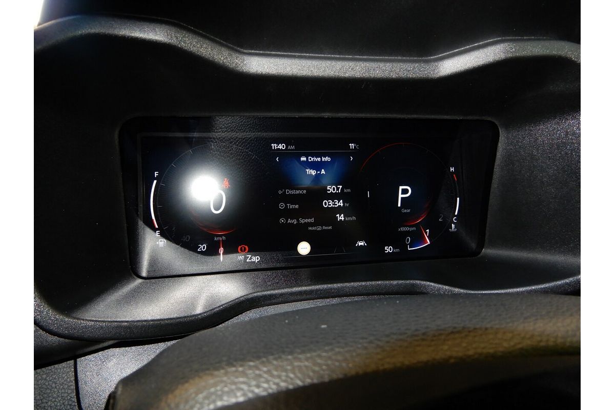 2025 Mahindra XUV 3XO AX7L