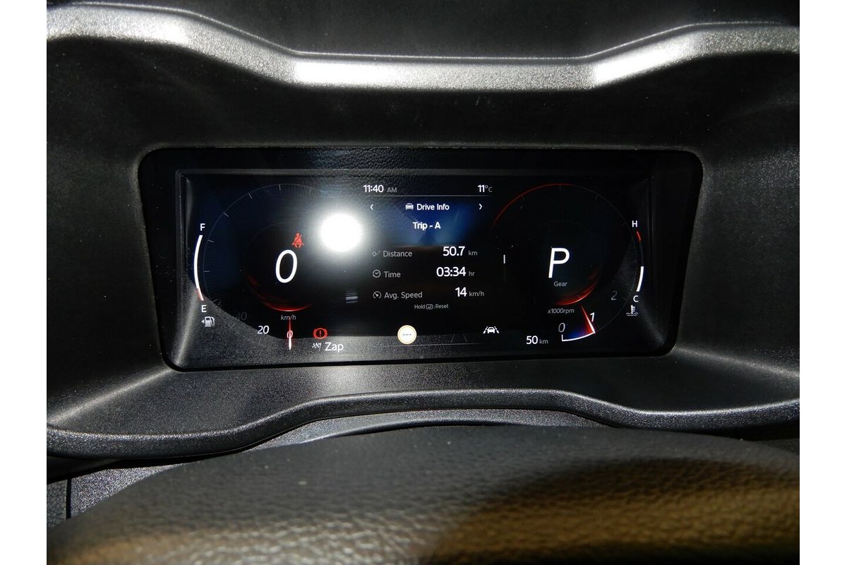2025 Mahindra XUV 3XO AX7L