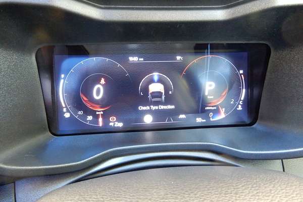 2025 Mahindra XUV 3XO AX7L