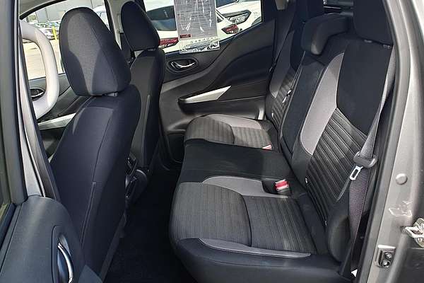 2023 Nissan Navara ST D23 4X4