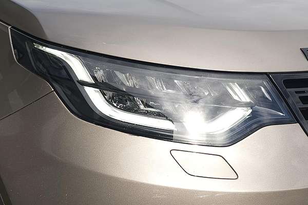 2017 Land Rover Discovery SD4 HSE Luxury Series 5