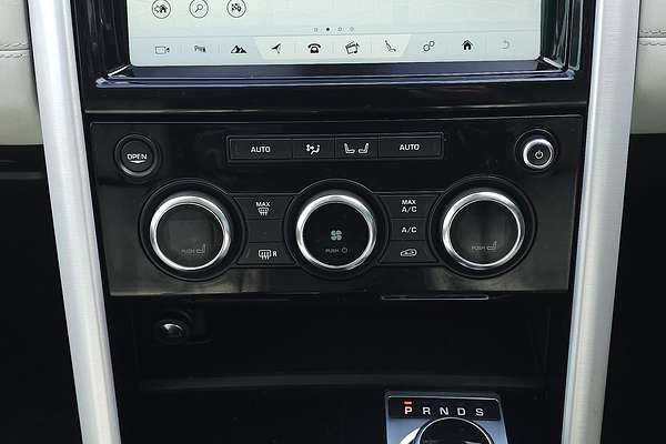 2017 Land Rover Discovery SD4 HSE Luxury Series 5