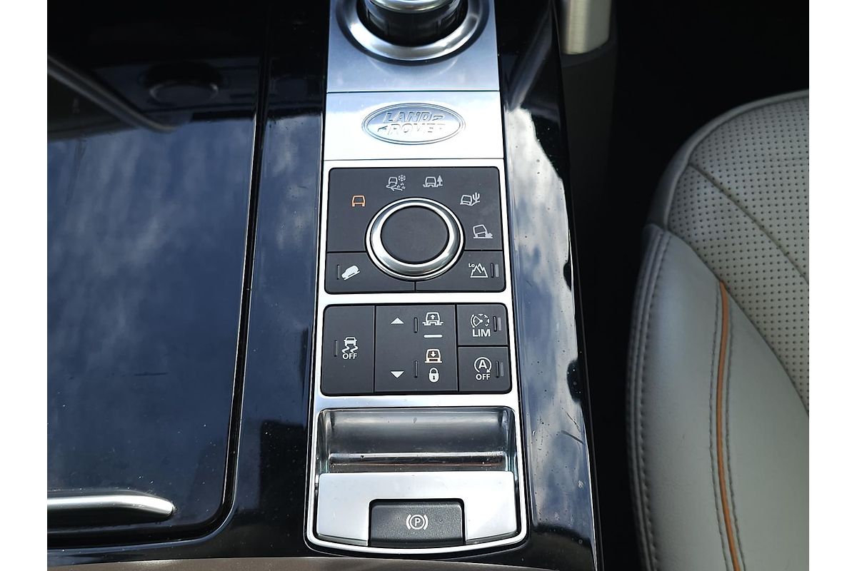 2017 Land Rover Discovery SD4 HSE Luxury Series 5
