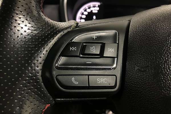 2019 MG HS Excite SAS23