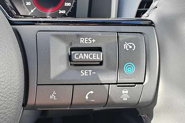 2024 Nissan QASHQAI TI e-POWER J12