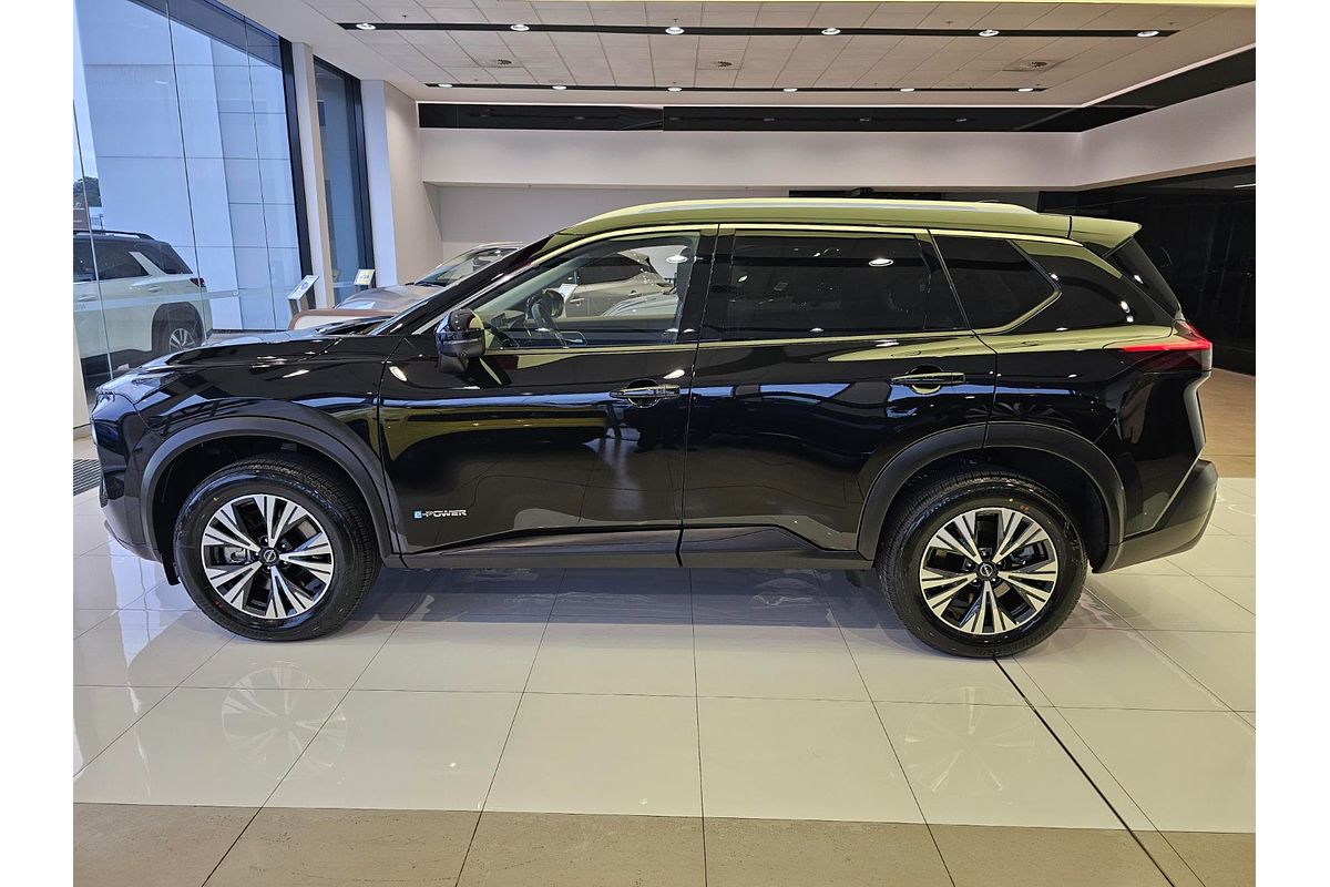2025 Nissan X-TRAIL ST-L e-POWER T33