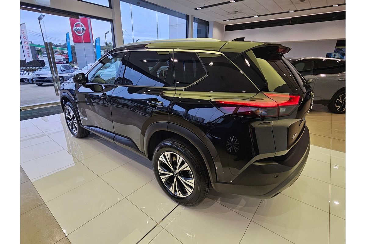 2025 Nissan X-TRAIL ST-L e-POWER T33