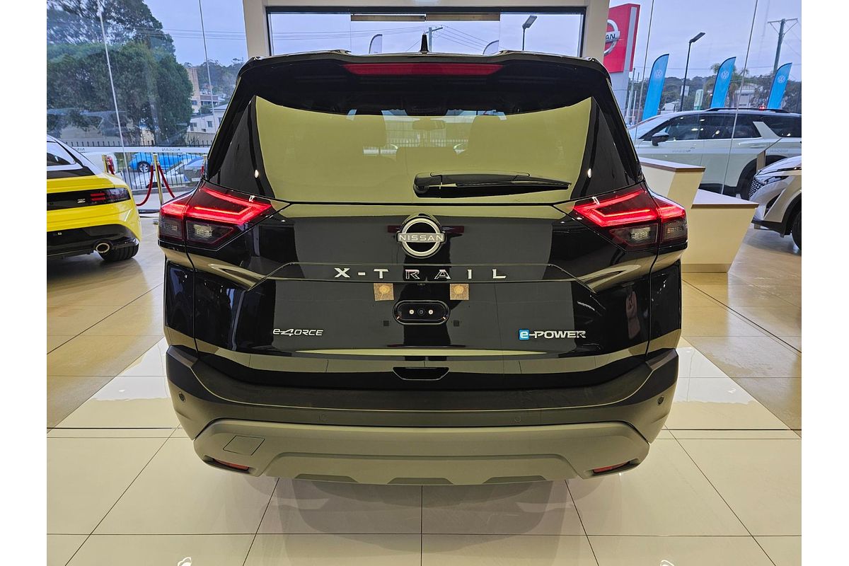 2025 Nissan X-TRAIL ST-L e-POWER T33