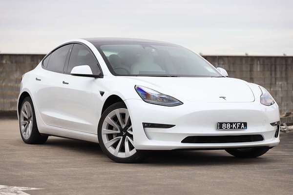 2022 Tesla Model 3 Long Range