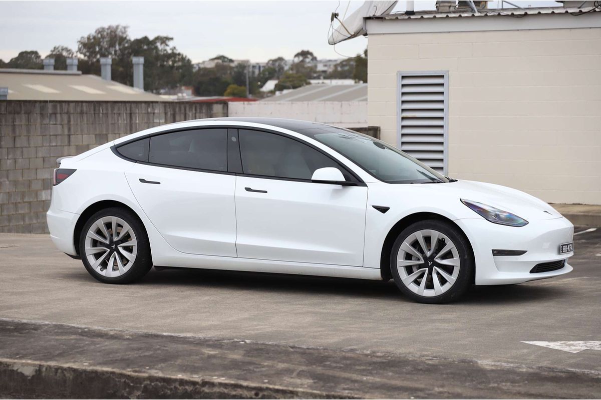 2022 Tesla Model 3 Long Range