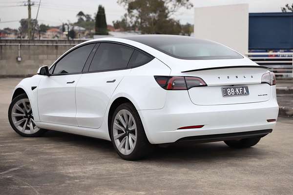 2022 Tesla Model 3 Long Range
