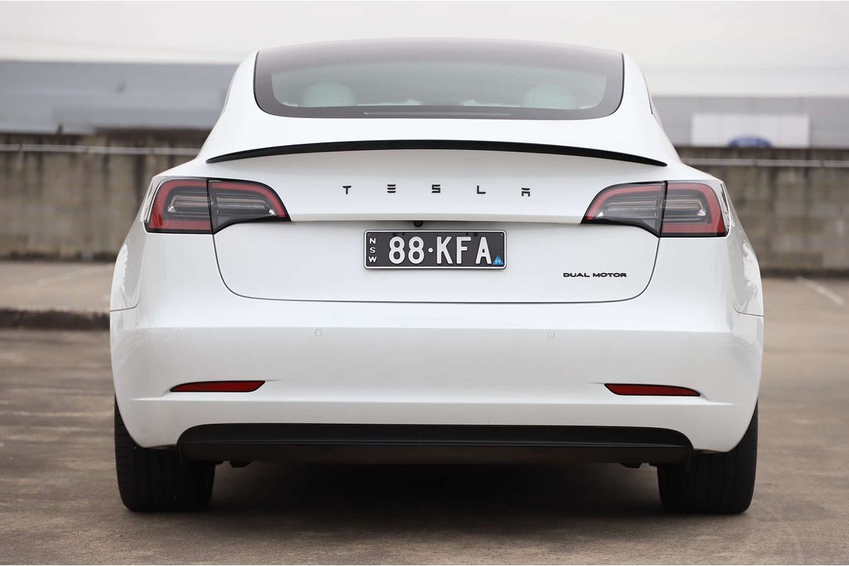 2022 Tesla Model 3 Long Range