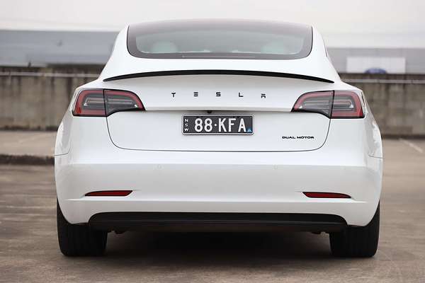 2022 Tesla Model 3 Long Range