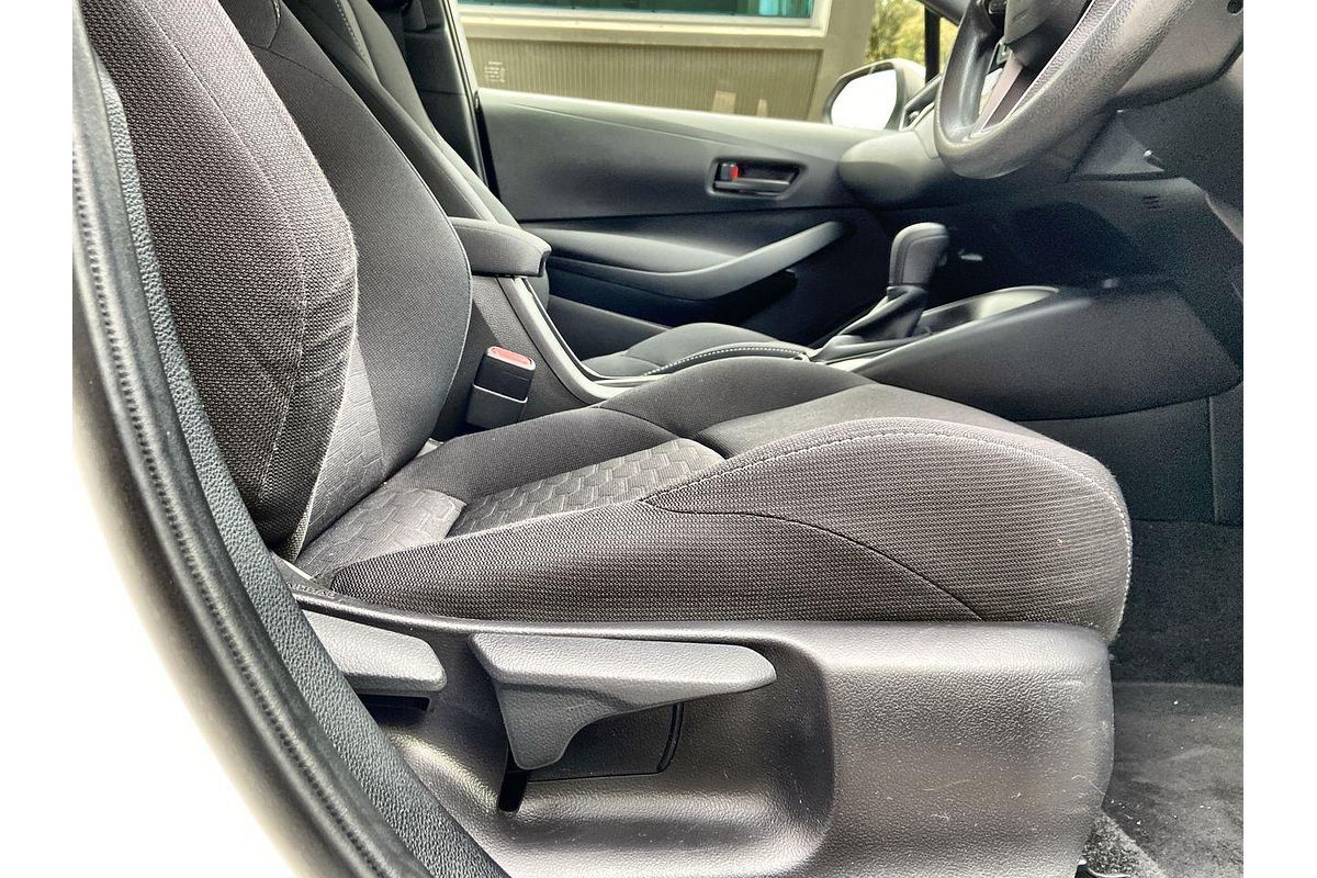 2020 Toyota Corolla Ascent Sport Hybrid ZWE211R
