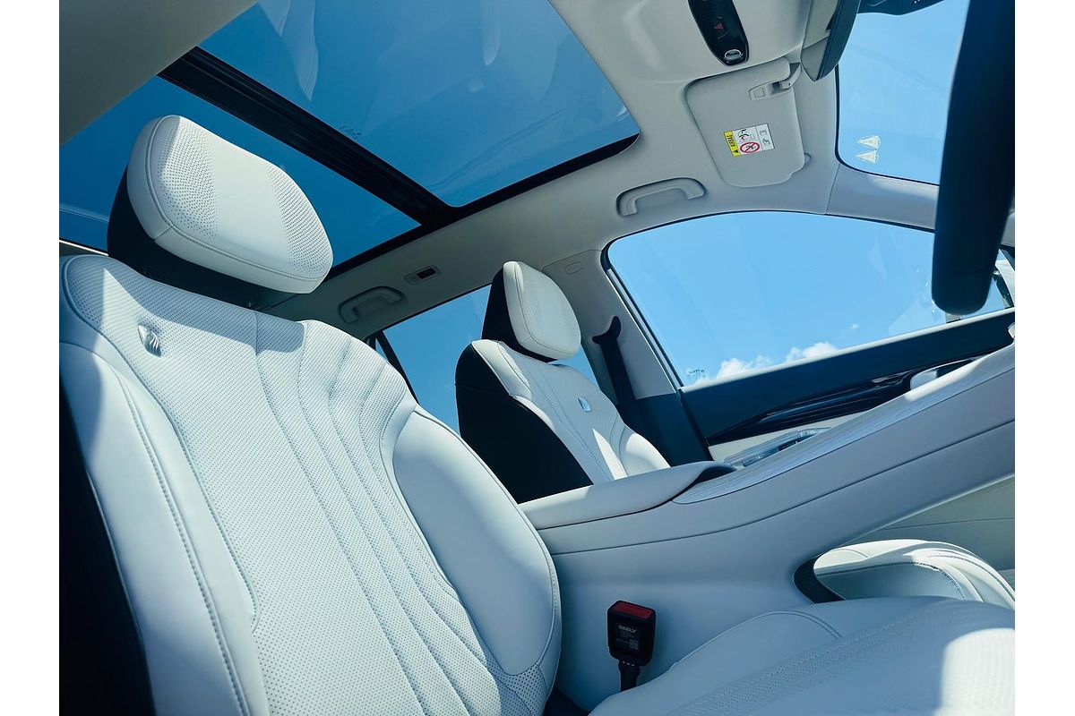 2025 Geely EX5 Inspire E245