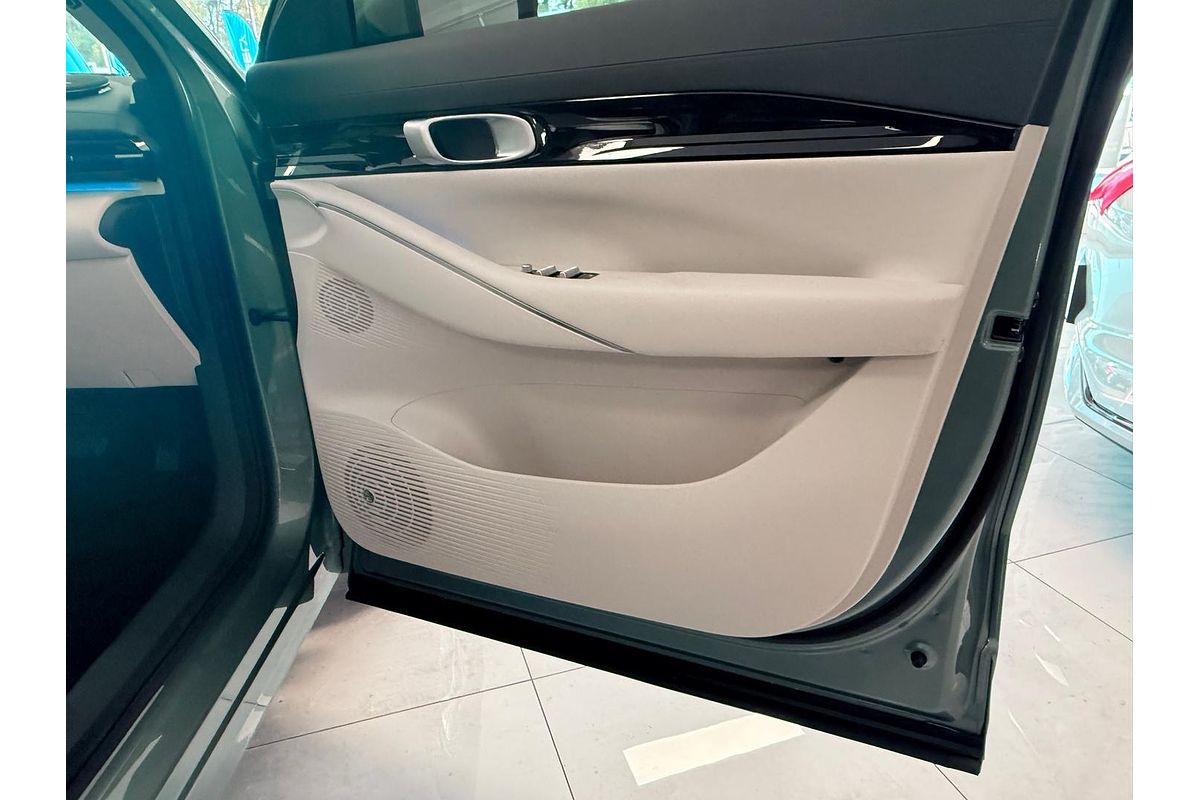 2025 Geely EX5 Inspire E245