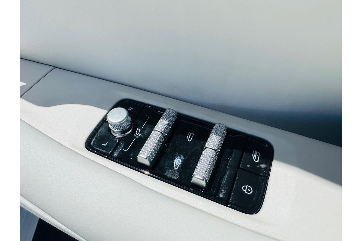 2025 Geely EX5 Inspire E245