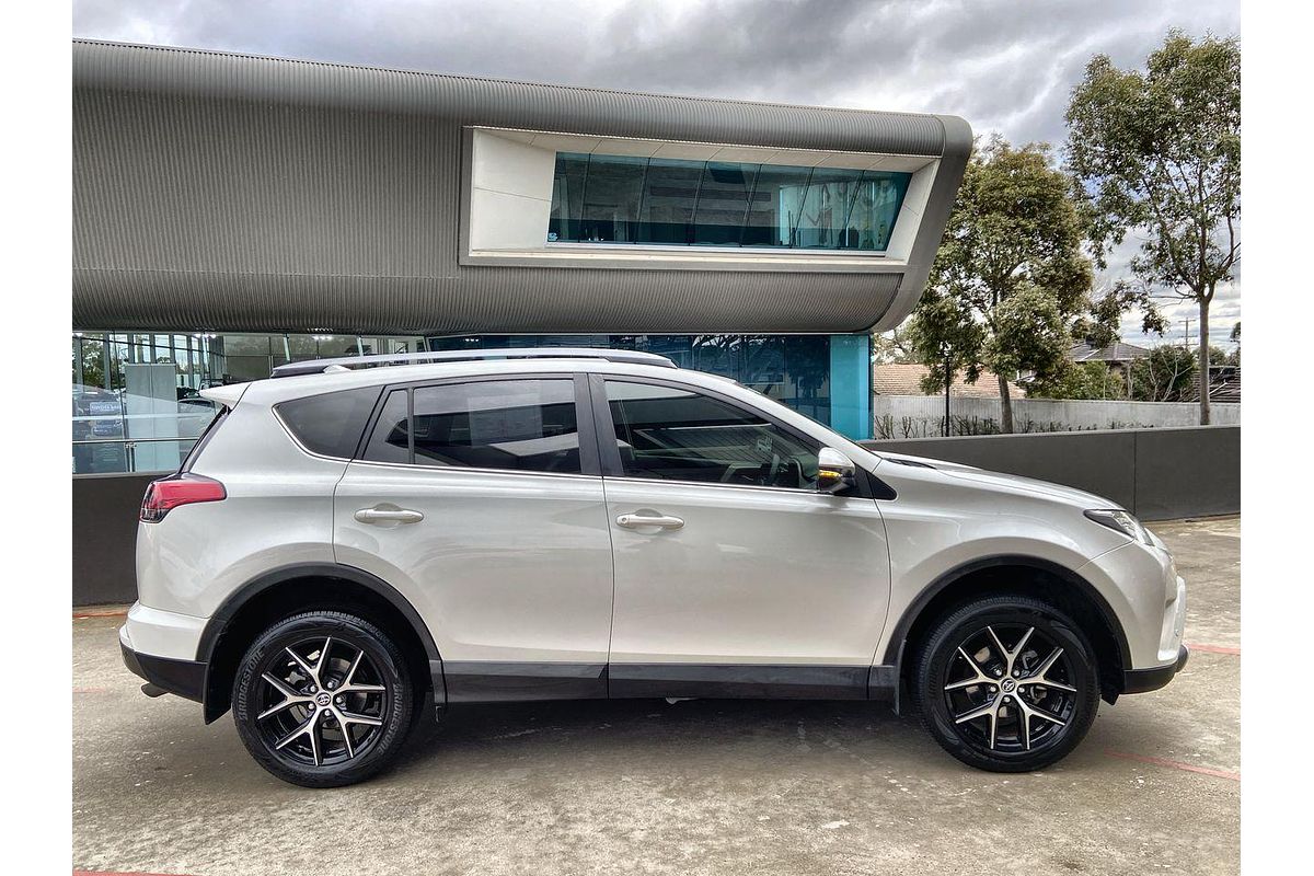 2017 Toyota RAV4 GXL ZSA42R