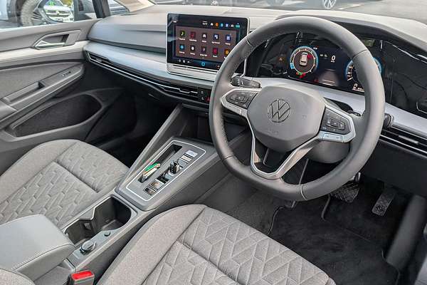 2025 Volkswagen Golf 110TSI Life 8.5