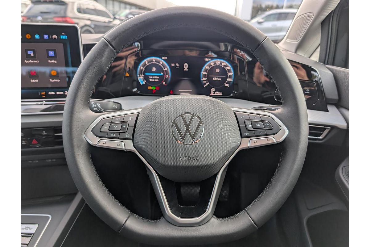 2025 Volkswagen Golf 110TSI Life 8.5
