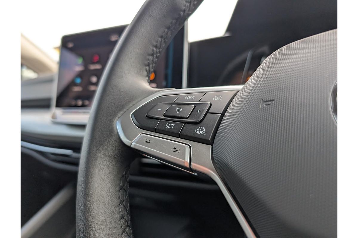 2025 Volkswagen Golf 110TSI Life 8.5