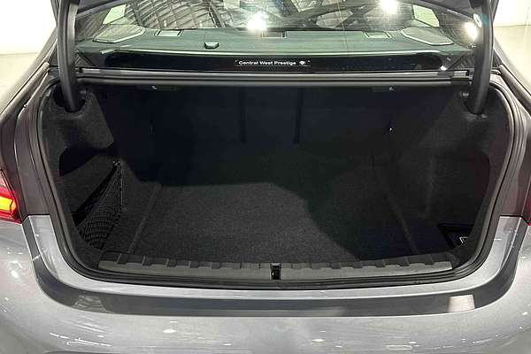 2025 BMW 3 Series 330i M Sport G20 LCI II