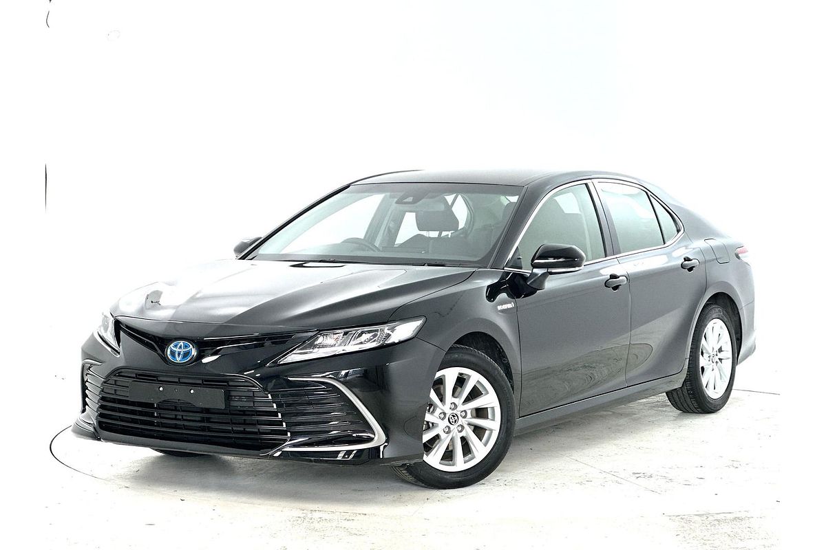 2024 Toyota Camry Ascent AXVH70R