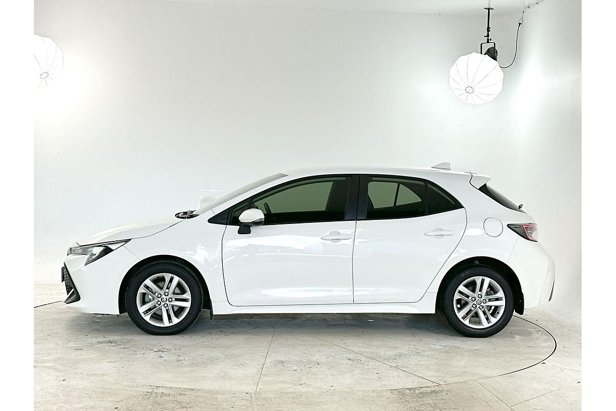 2020 Toyota Corolla Ascent Sport MZEA12R