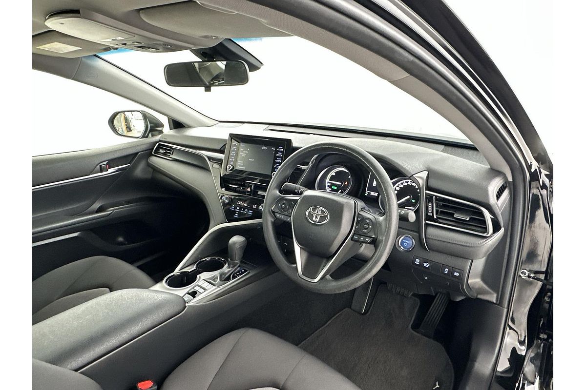 2024 Toyota Camry Ascent AXVH70R
