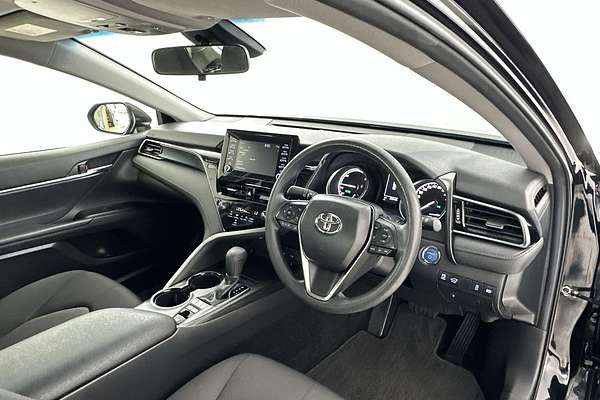 2024 Toyota Camry Ascent AXVH70R