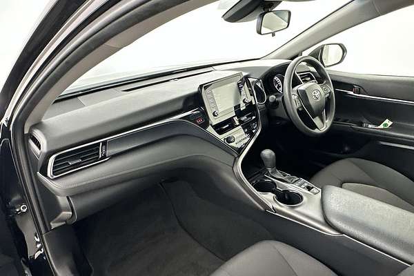 2024 Toyota Camry Ascent AXVH70R