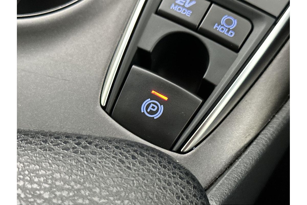 2024 Toyota Camry Ascent AXVH70R