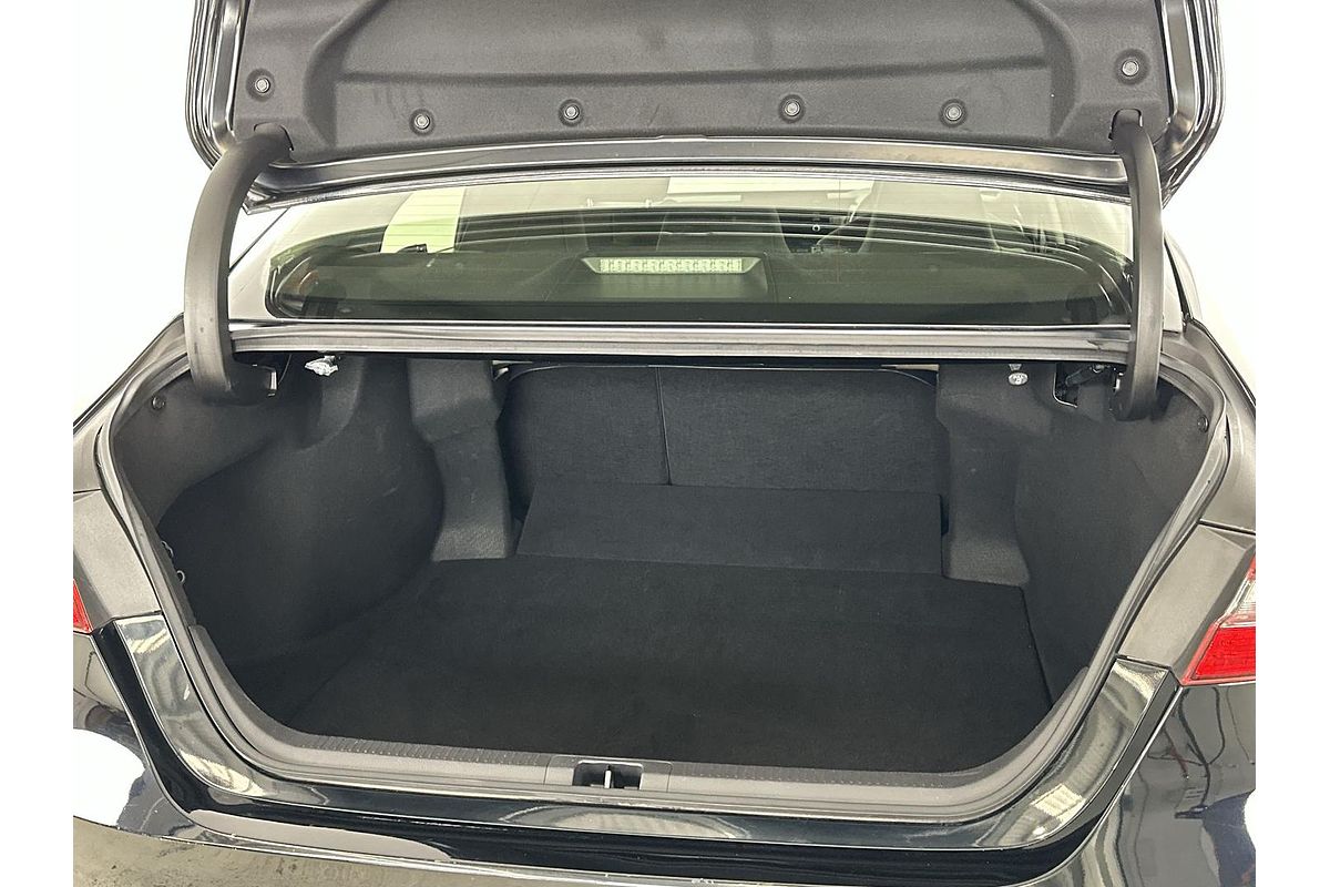 2024 Toyota Camry Ascent AXVH70R