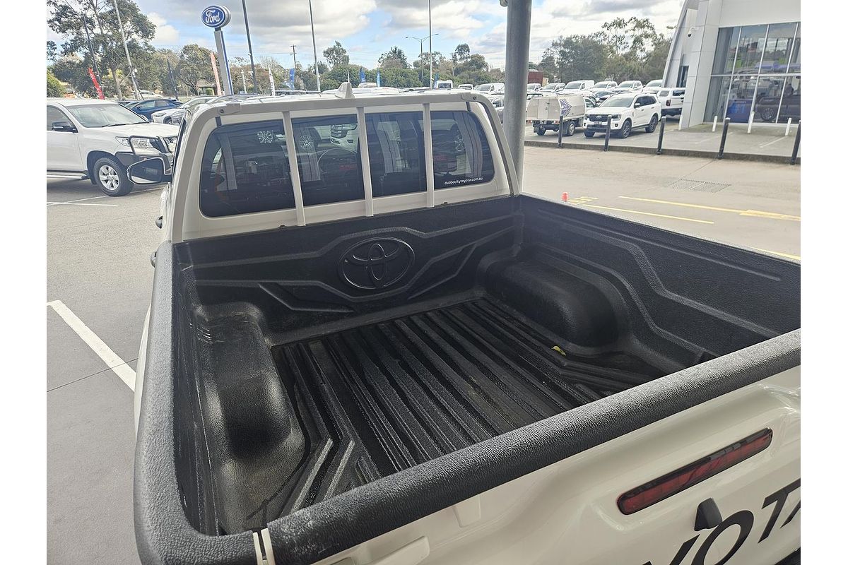 2019 Toyota Hilux SR GUN126R 4X4