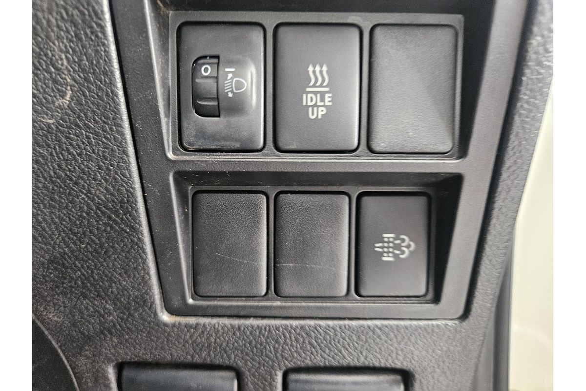 2019 Toyota Hilux SR GUN126R 4X4