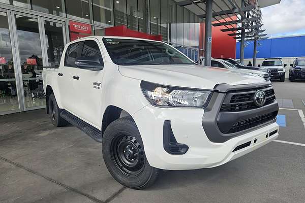 2019 Toyota Hilux SR GUN126R 4X4