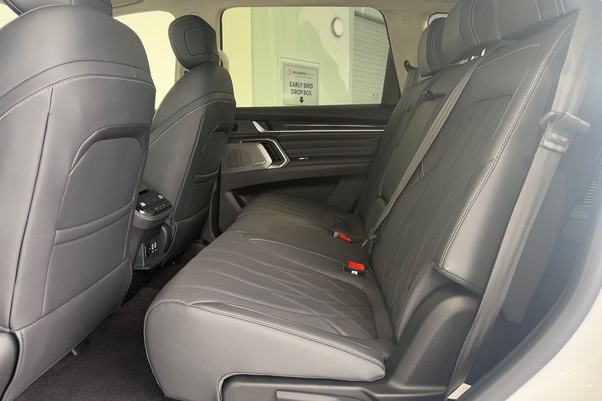 2025 LDV D90 Executive SV9A